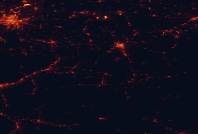Satellite night-light map of the 100 km around Weißbach, with Munich, Salzburg and Rosenheim marked