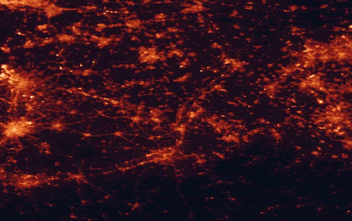 Satellite night-light map of the 100 km around Hoge Kempen National Park, with Köln, Brussels and Düsseldorf marked