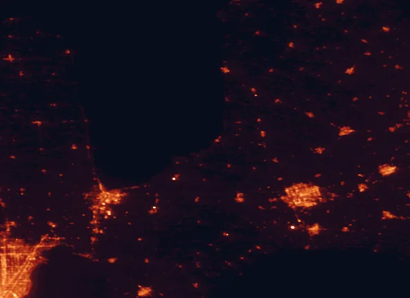 Satellite night-light map of the 100 km around The Pinery Provincial Park, with London, Sarnia and Clinton Township marked