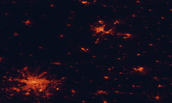 Satellite night-light map of the 100 km around Lower Oder Valley National Park, with Berlin, Szczecin and Potsdam marked