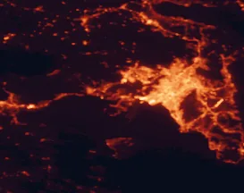 Satellite night-light map of the 50 km around Salamina, with Athens, Piraeus and Peristéri marked