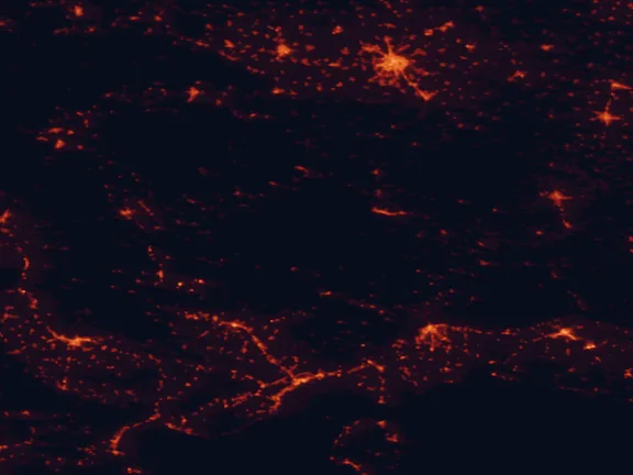 Satellite night-light map of the 100 km around Rodopi Mountain Range National Park, with Plovdiv, Smolyan and Dráma marked