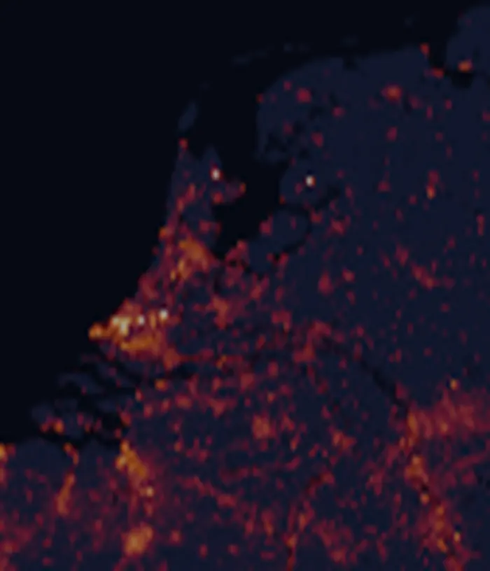 Night-lights map of the Netherlands with every place colored by the storm strength it needs to see the northern lights