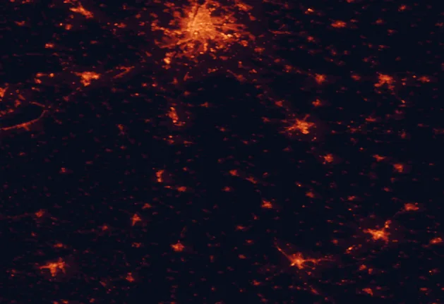 Satellite night-light map of the 100 km around Kiskunság National Park, with Budapest, Kecskemét and Szeged marked