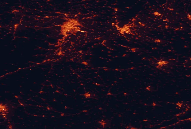 Satellite night-light map of the 100 km around Fertő-Hanság National Park, with Vienna, Bratislava and Sopron marked