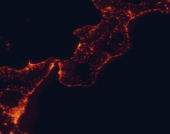 Satellite night-light map of the 100 km around Aspromonte National Park, with Messina, Reggio Calabria and Catania marked