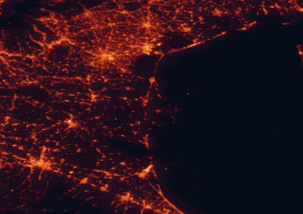 Satellite night-light map of the 100 km around Po Delta Regional Park, with Bologna, Padua and Mestre marked