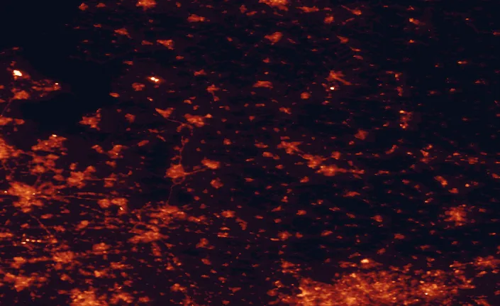 Satellite night-light map of the 100 km around Sallandse Heuvelrug National Park, with Dortmund, Utrecht and Bochum marked