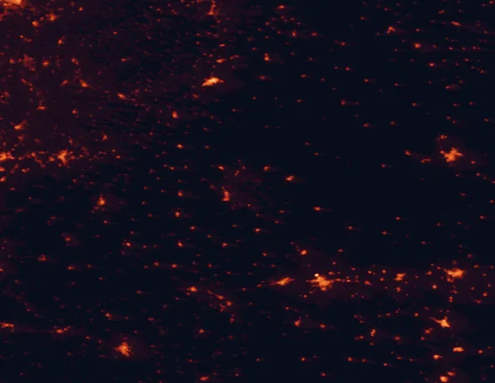 Satellite night-light map of the 100 km around Serra de São Mamede Natural Park, with Badajoz, Cáceres and Portalegre marked