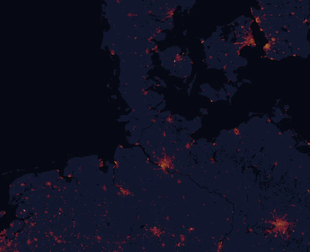 NASA satellite night-lights map of Schleswig-Holstein with every place marked