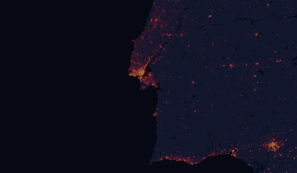 NASA satellite night-lights map of Setúbal with every place marked