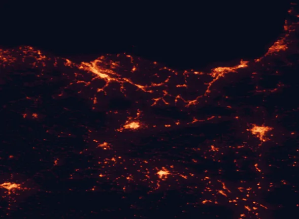 Satellite night-light map of the 100 km around Aizkorri-Aratz Natural Park, with Gasteiz / Vitoria, Bilbao and Donostia / San Sebastián marked
