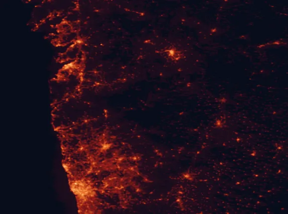 Satellite night-light map of the 100 km around Baixa Limia e Serra do Xurés Natural Park, with Vigo, Braga and Porto marked
