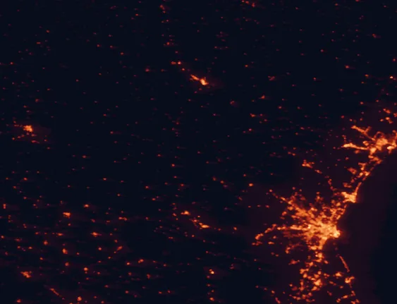 Satellite night-light map of the 100 km around Alto Turia, with Valencia, Castelló de la Plana and Torrent marked