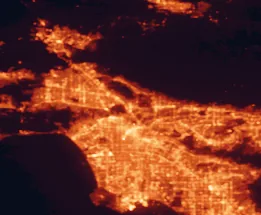Satellite night-light map of the 50 km around Glendale, with Los Angeles, Long Beach and Pasadena marked