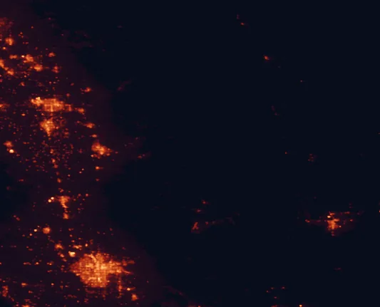 Satellite night-light map of the 100 km around Sequoia National Forest, with Bakersfield, Visalia and Porterville marked