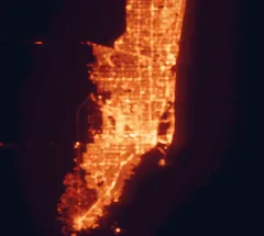 Satellite night-light map of the 50 km around Hialeah, with Miami, Pembroke Pines and Miami Gardens marked