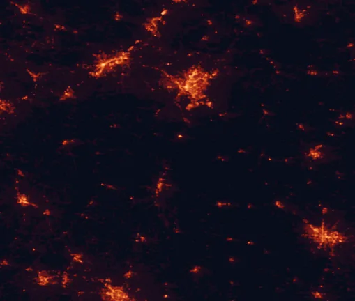 Satellite night-light map of the 100 km around Florence Marina State Park, with Columbus, Auburn and Albany marked