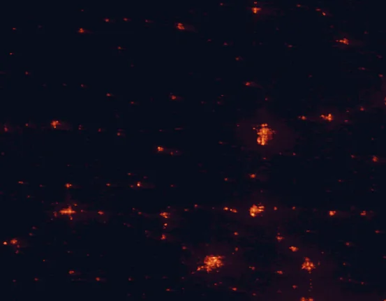 Satellite night-light map of the 100 km around Mushroom Rock State Park, with Salina, Hutchinson and McPherson marked