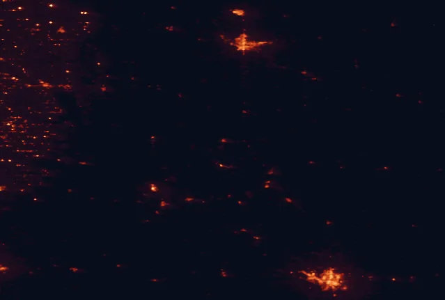 Satellite night-light map of the 100 km around Fort Stevenson State Park, with Bismarck, Minot and Mandan marked