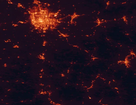 Satellite night-light map of the 100 km around Hocking Hills State Park, with Columbus, Lancaster and Newark marked