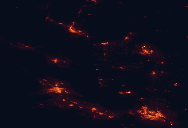 Satellite night-light map of the 100 km around Ginkgo Petrified Forest State Park, with Yakima, Kennewick and Pasco marked